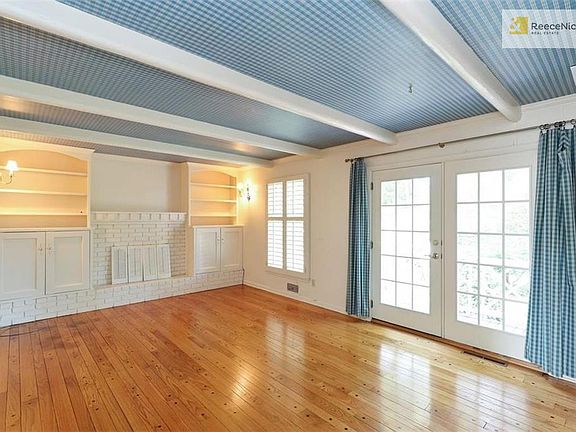 5th image of 9316 Somerset Dr