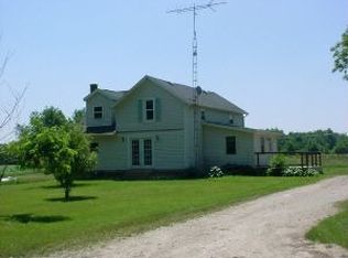 1791 W Sterling Rd, Jonesville, MI 49250