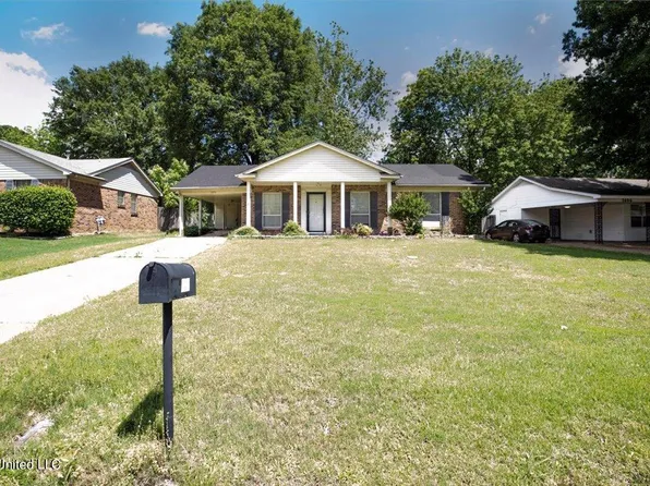 1694 Custer Dr, Southaven, MS 38671