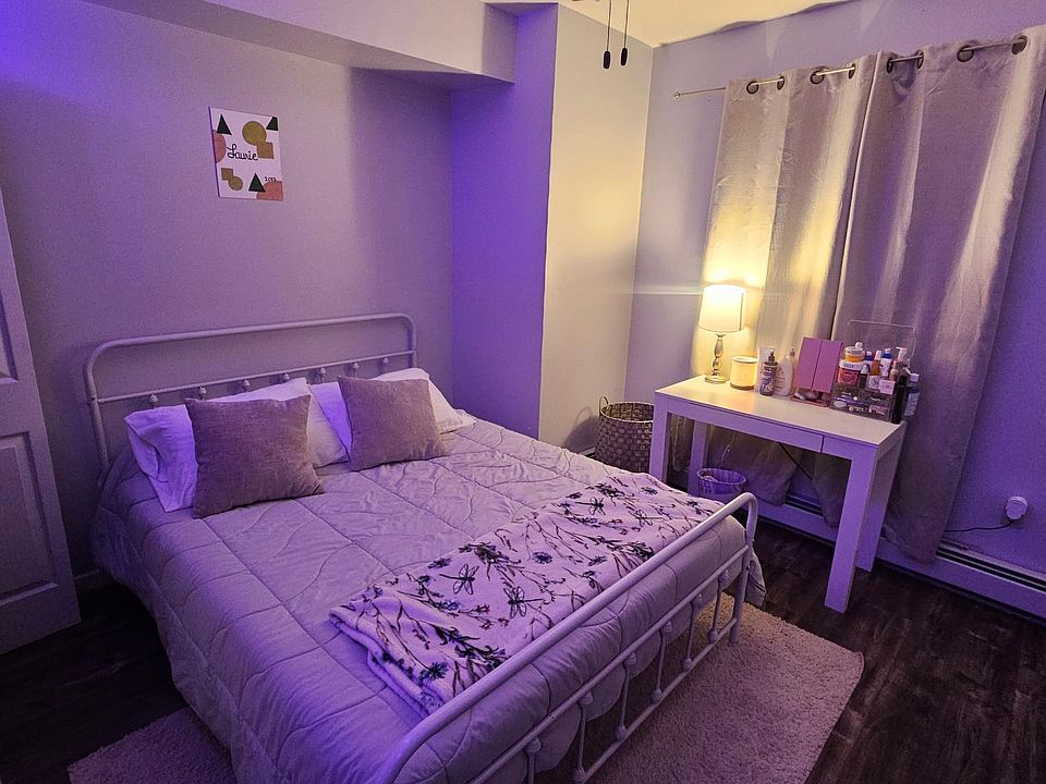 1st image of 123 Laurel Ave #1