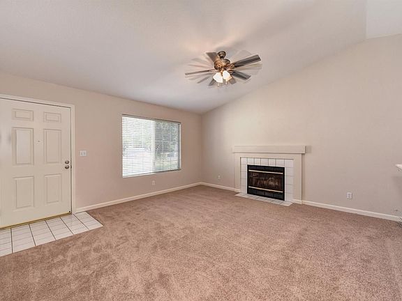 3rd image of 3604 Pine Hollow Way