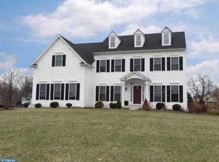 376 Ian Ct, Sellersville, PA 18960