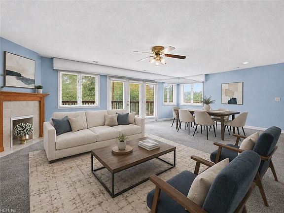3rd image of 1226 Foursome Ln