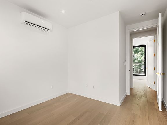 5th image of 285 Kingsland Ave #Penthouse