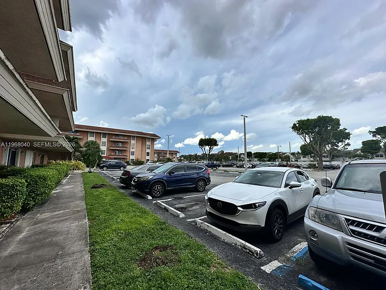 17530 NW 68th Ave #C3012 — Photo 7