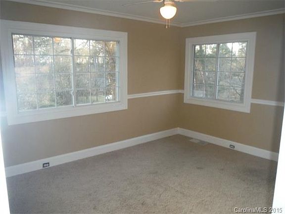 5th image of 1012 Sprucewood St