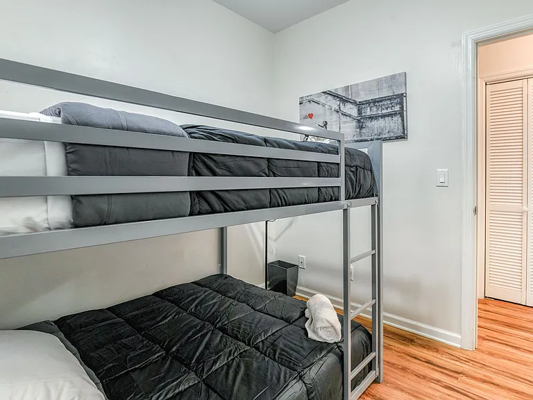 34 Gray St #2 — Photo 14