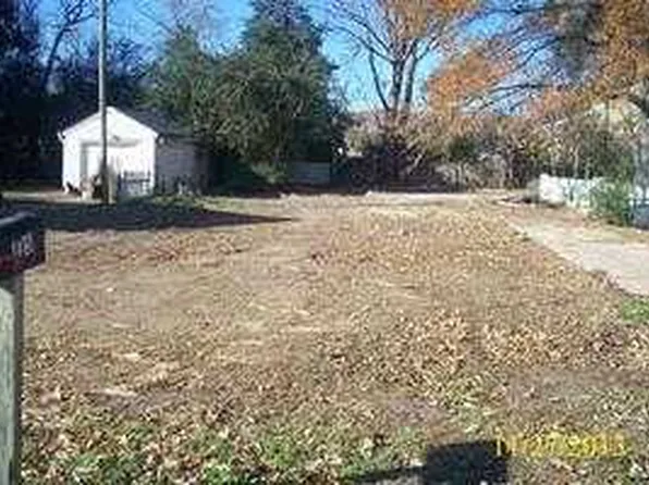 115 Alexander St, Jackson, TN 38301