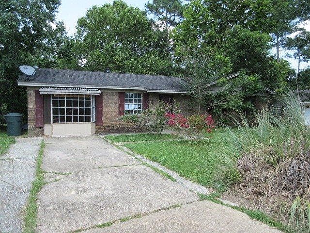 1st image of 8628 Kingfisher Ln