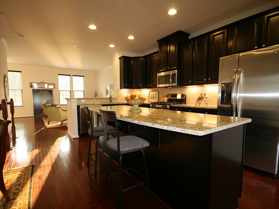 1st image of 1251 Goldenrod Dr