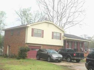 660 Parsons Dr, Bessemer, AL 35023