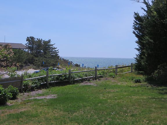 2nd image of 6 Shore Road Landing