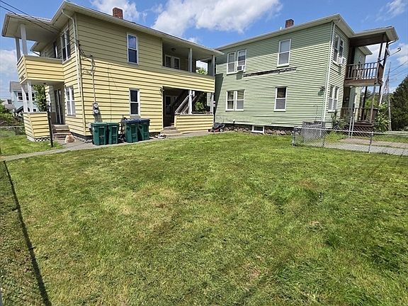 4th image of 205 Woodland St