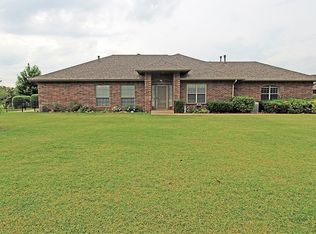 16104 Napa Rdg, Edmond, OK 73013