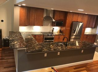 2004 Turtle Pond Dr, Reston, VA 20191