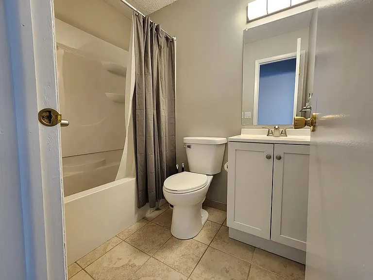 1500 Dustin Dr #2 — Photo 4