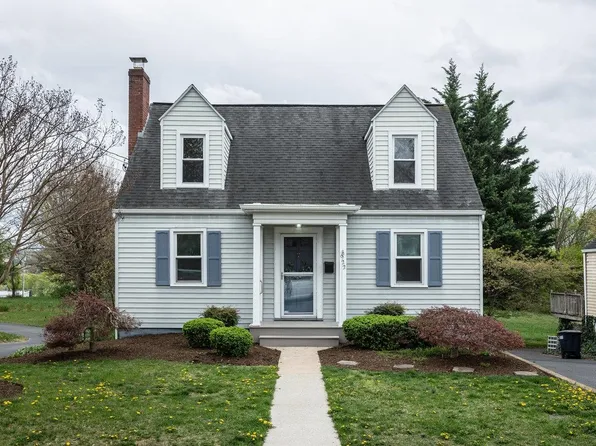 922 Chestnut Dr, Harrisonburg, VA 22801