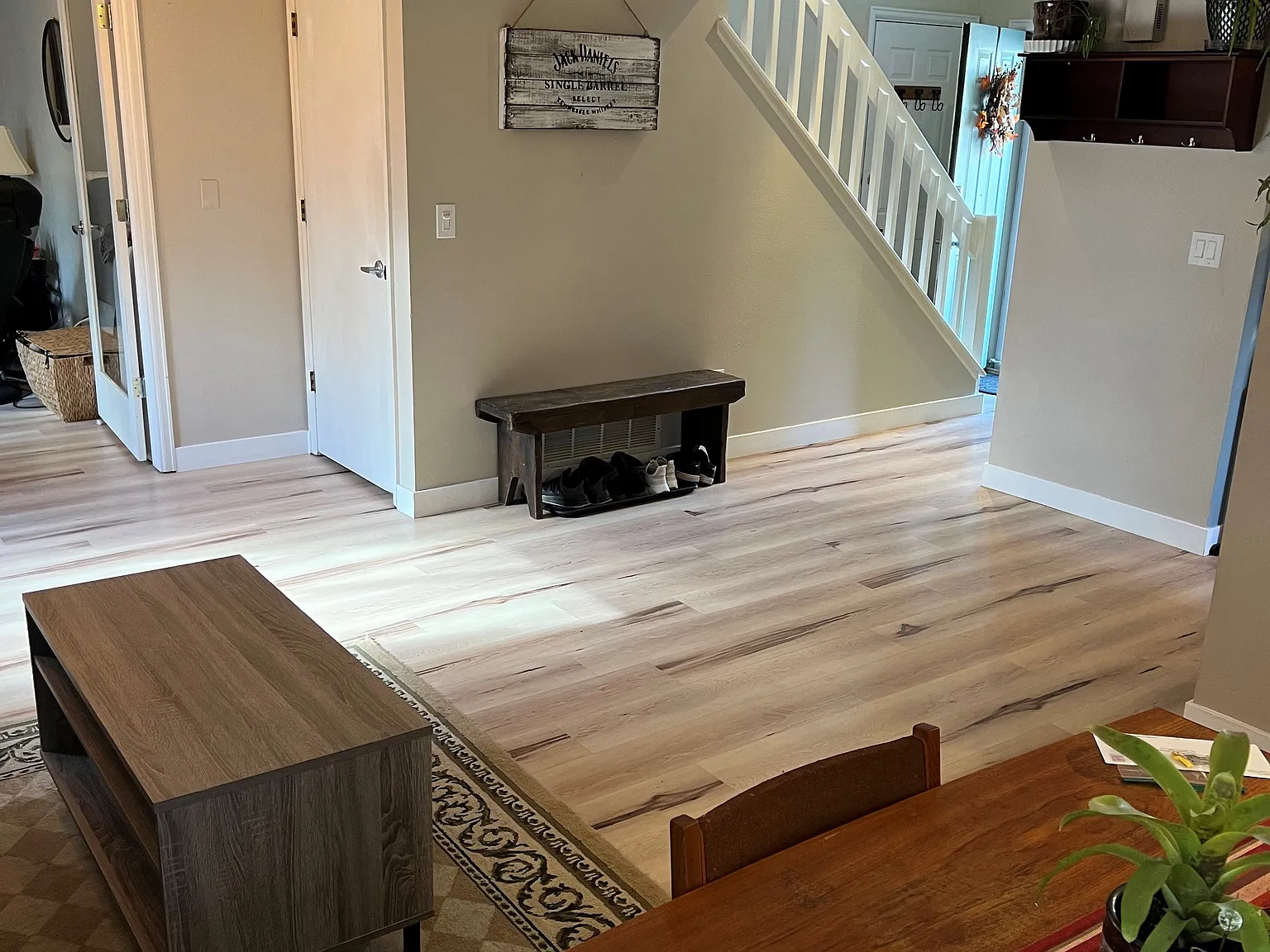 3 bed, 2.5 bath, 1638 sqft, $2,600 — Photo 4