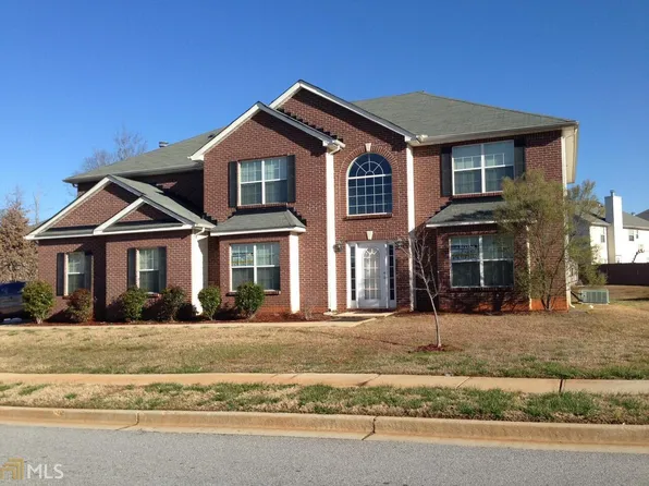 3682 Fremont Dr, Ellenwood, GA 30294