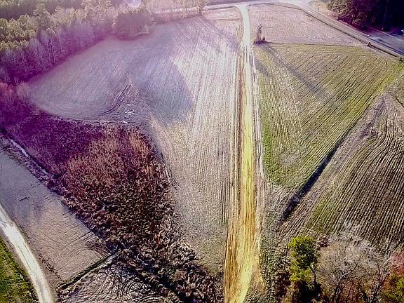 4th image of 3777 Elkton Road