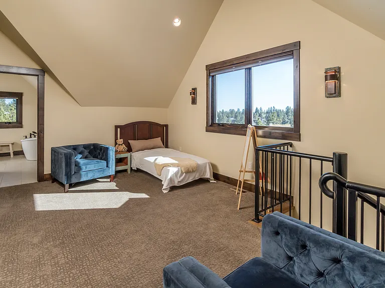 19374 Bonney Ln — Photo 19