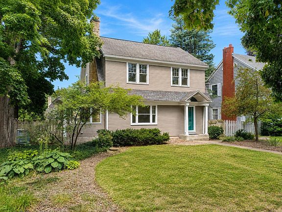 3rd image of 521 Losey BOULEVARD N N