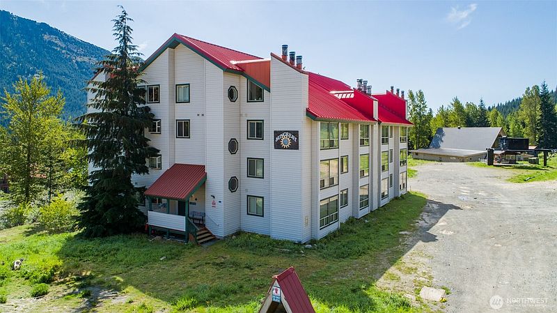 2nd image of 221 Hyak Drive E #302