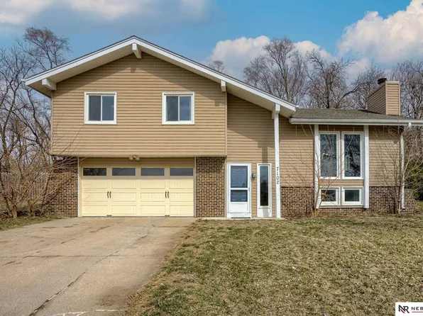 7102 S 49th Avenue Cir, Omaha, NE 68157