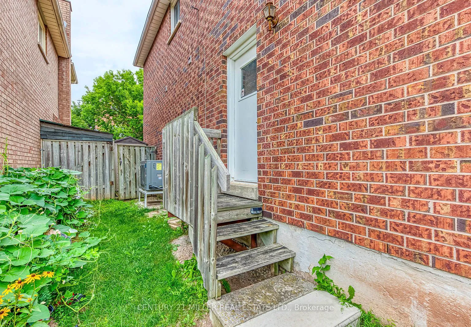 2 bed, $2,200 — Photo 3