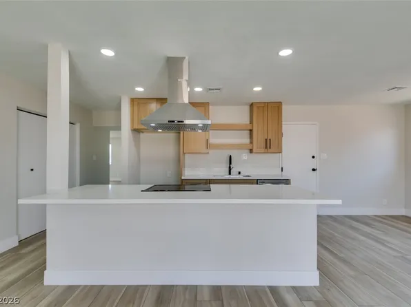 5901 Shawnee Ave, Las Vegas, NV 89107