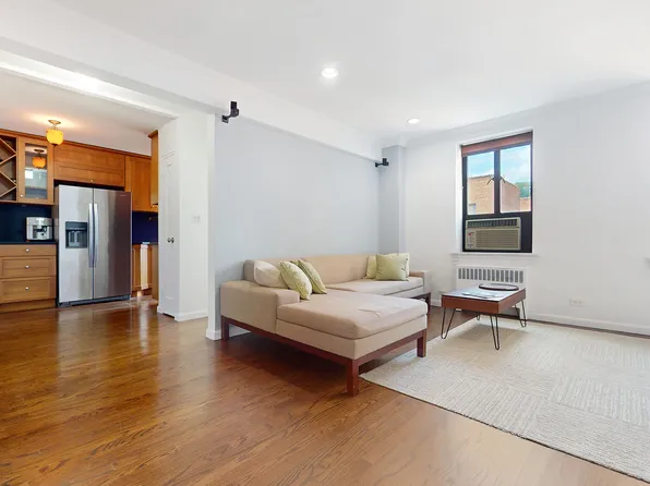 14 Bogardus Place image 1 of 17