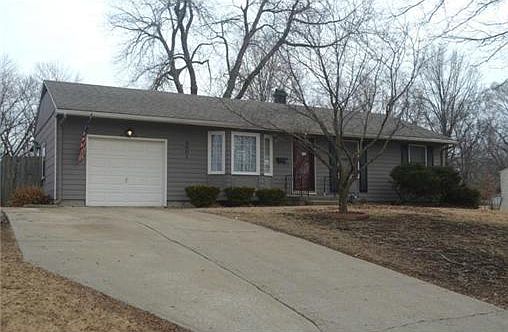 1st image of 6001 Englewood Ave