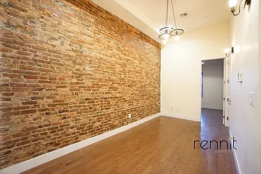 Rented by Rennit Inc.