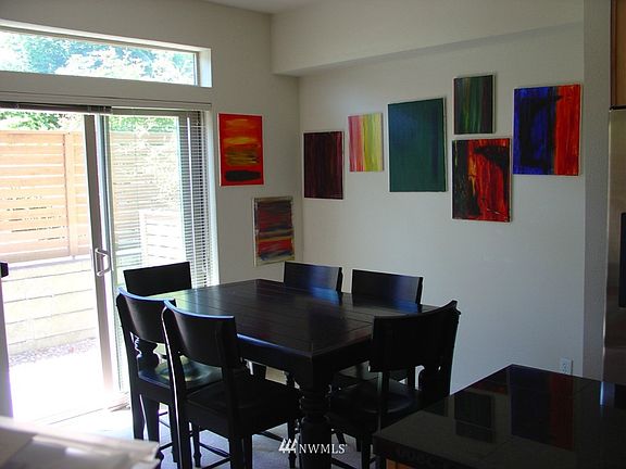 5th image of 2184 Yakima Court #302