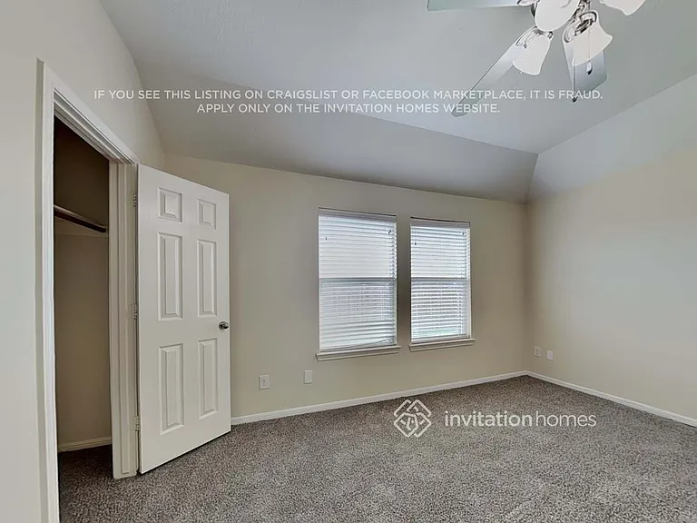 19235 Sandelford Dr — Photo 8