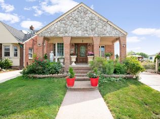 4524 Korte St, Dearborn, MI 48126
