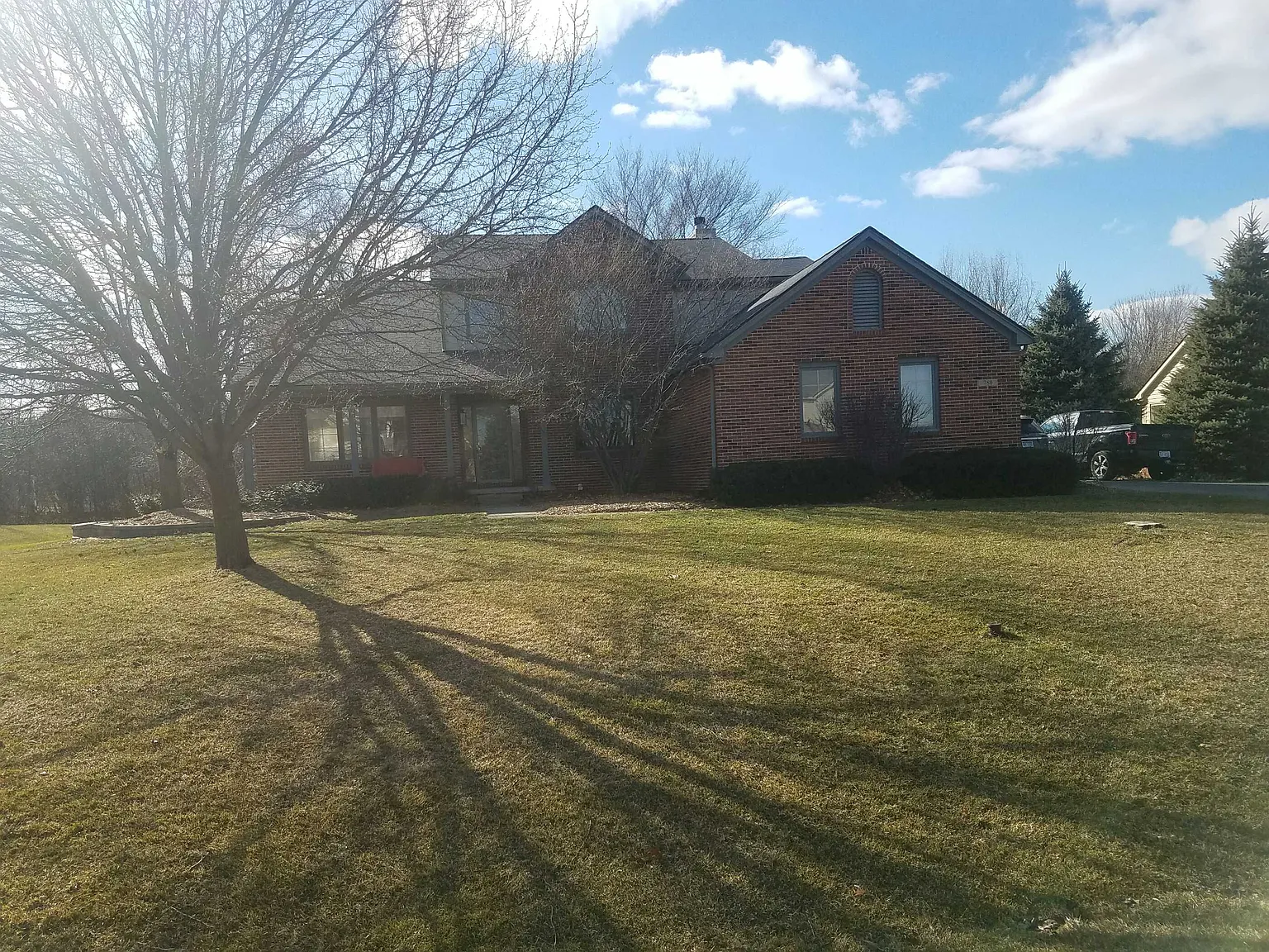 780 Fairway Park Dr photo 1