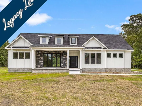 Jamison Plan, Build On Your Lot in Suffolk