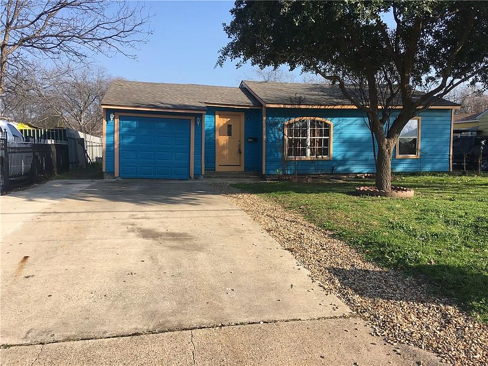 1st image of 422 NE 28th St