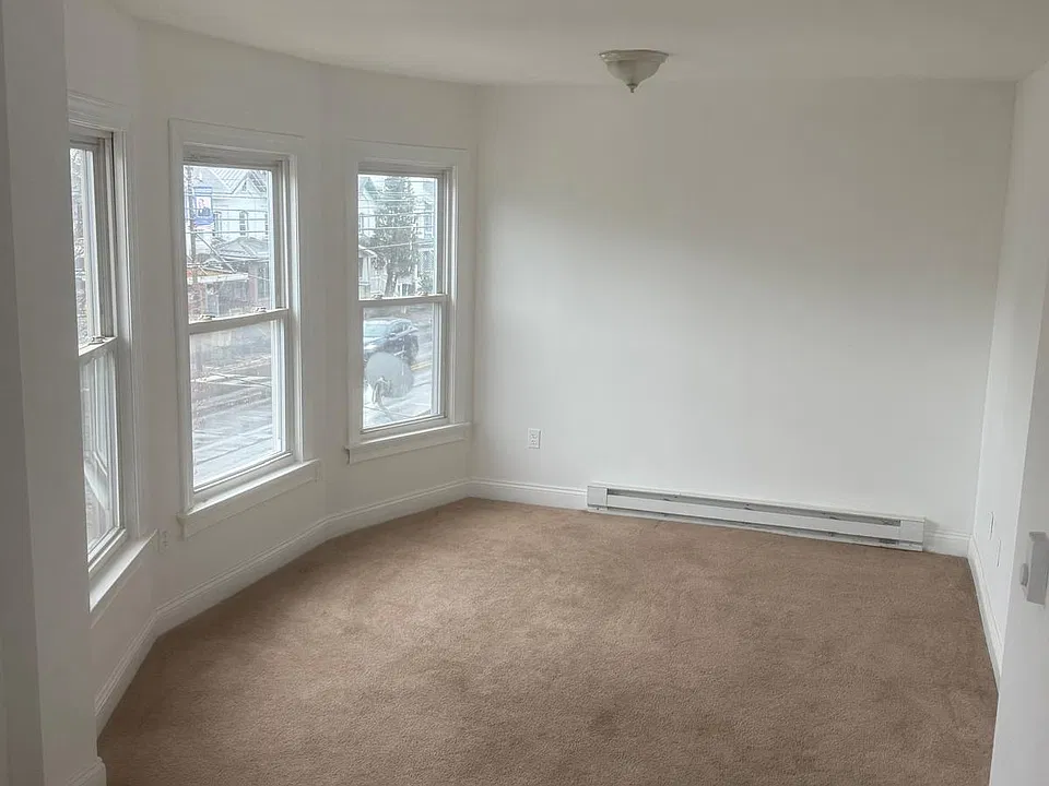228 Pittston Ave