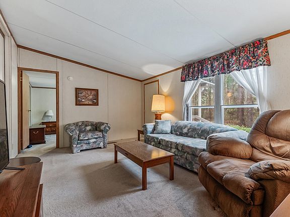 5th image of 9207 Strawhill Ln