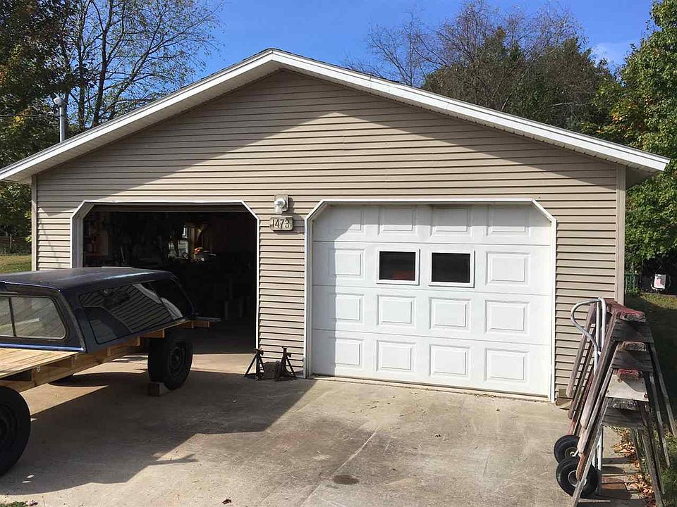 2nd image of 1473 Amacher Rd