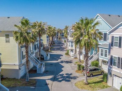 101 W 2nd St, Folly Beach, SC, 29439