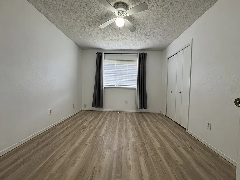 939 SW 98th St #939 — Photo 5