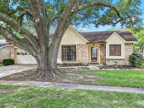 3rd image of 109 Sweetgum Street