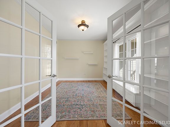 4th image of 5751 Audrey Ave