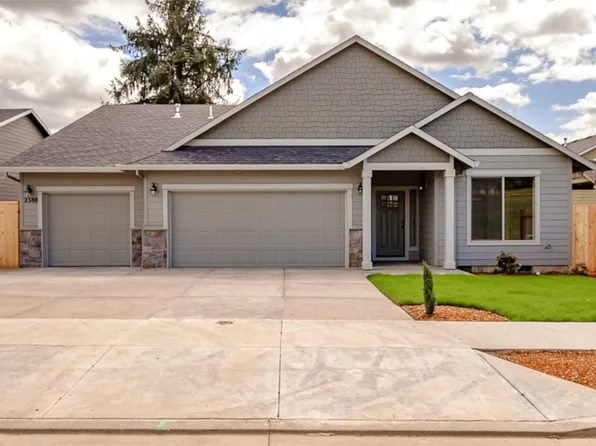 2103 NE Summit Dr, Albany, OR 97321