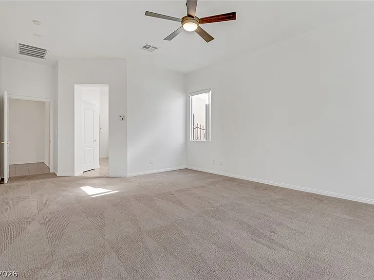 3131 Surf Spray St — Photo 34