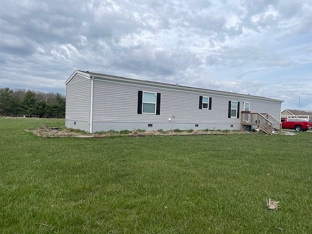 1st image of 445 N County Road 900 W