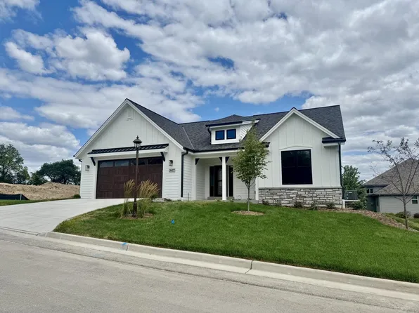3627 Alder DRIVE, Waukesha, WI 53189